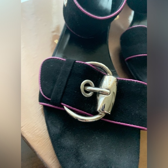 Gucci sandals. 7.5 - Picture 2 of 13